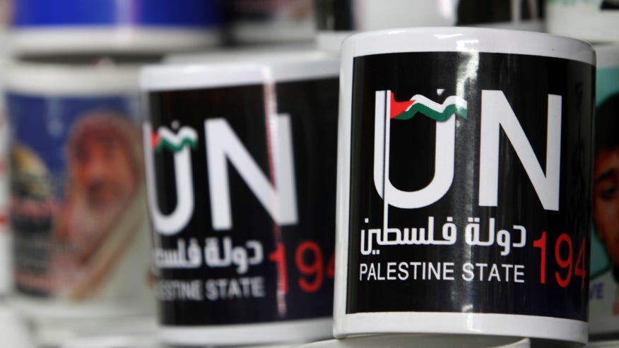 UN mugs_091311